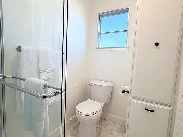 482 Outer Dr — Photo 25