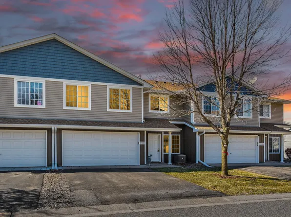 21126 Belgian Ln, Forest Lake, MN 55025