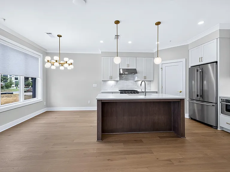 407 Chatham View Rd — Photo 17