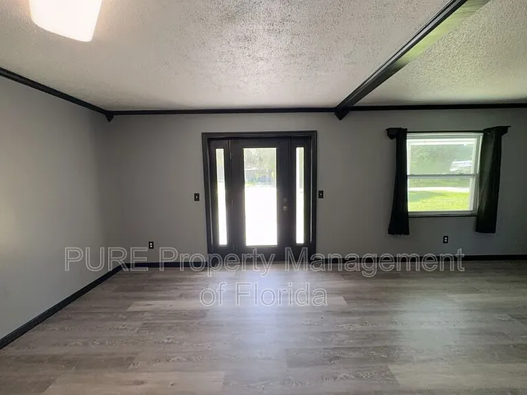 12300 SE 128th Ct — Photo 3