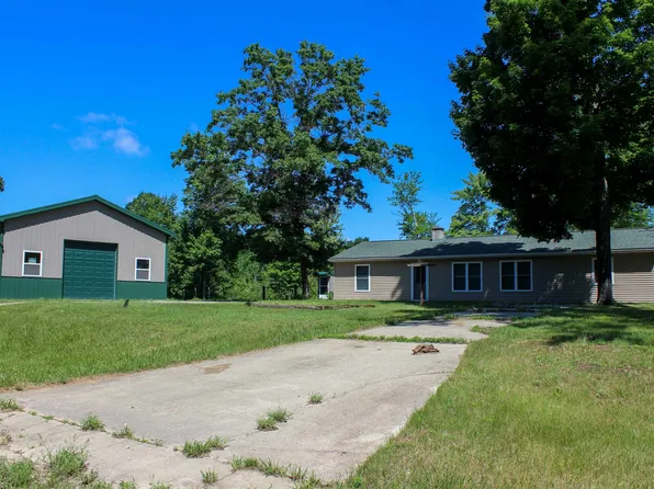 401 Buckley Rd, Farwell, MI 48622