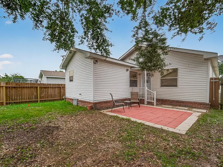 21415 Sweet Grass Ln — Photo 20