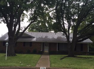 5708 Lakemont Dr, Waco, TX 76710