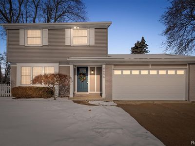 8656 War Bonnet Dr, Commerce Township, MI, 48382