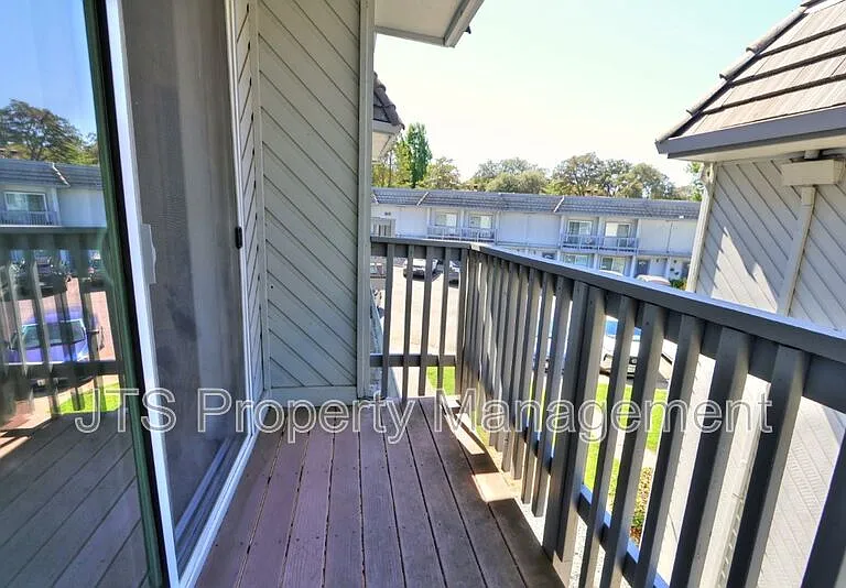 2515 Merrychase Dr #S — Photo 23