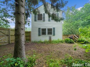 2381 Whites Bridge Rd, Lowell, MI 49331