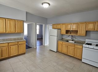 43 W 54th St #4, Bayonne, NJ 07002