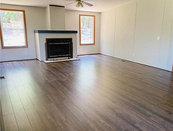 2nd image of 128 Freedom Dr
