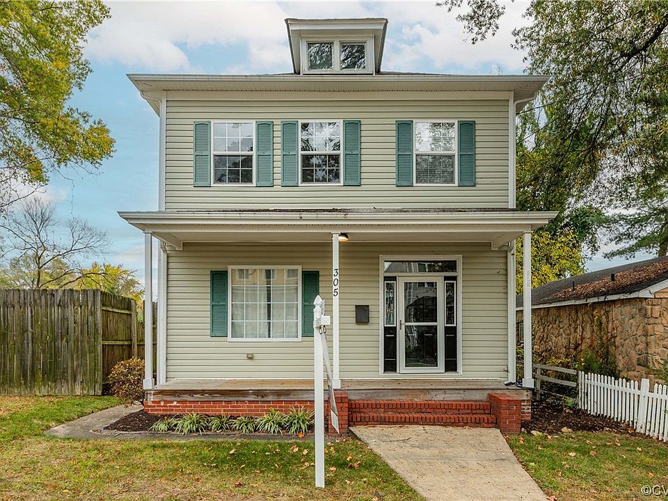 1st image of 305 W 26th St