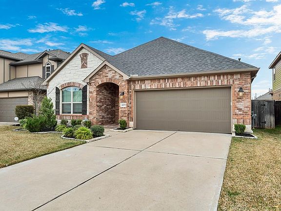 3rd image of 4215 Churchill Place Ct