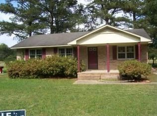 808 Marshall St, Cheraw, SC 29520