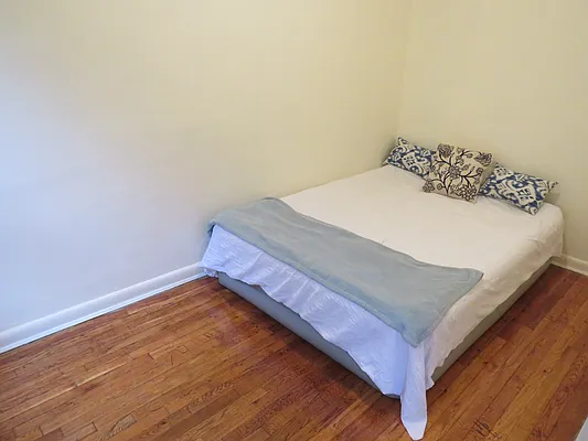 Rented by Halstead Real Estate | media 8