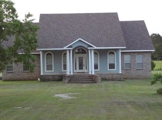 132 Parker Hammock Rd, Picayune, MS 39466