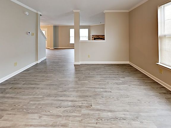 4th image of 1830 Blue Pine Ln