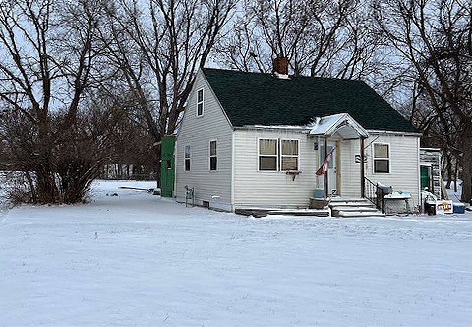 428 2nd St NW, Fosston, MN 56542 Zillow