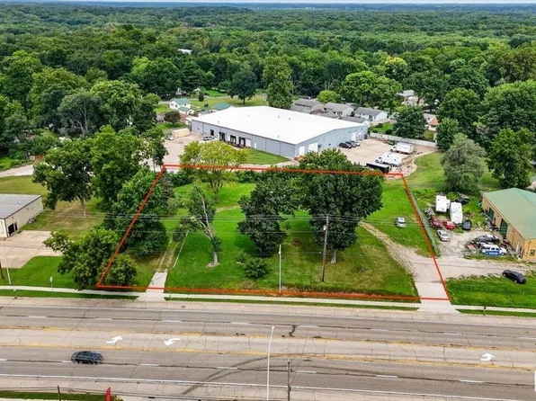 3945 Peoria Rd, Springfield, IL 62702