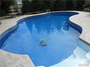 POOL SIZE 18X39,