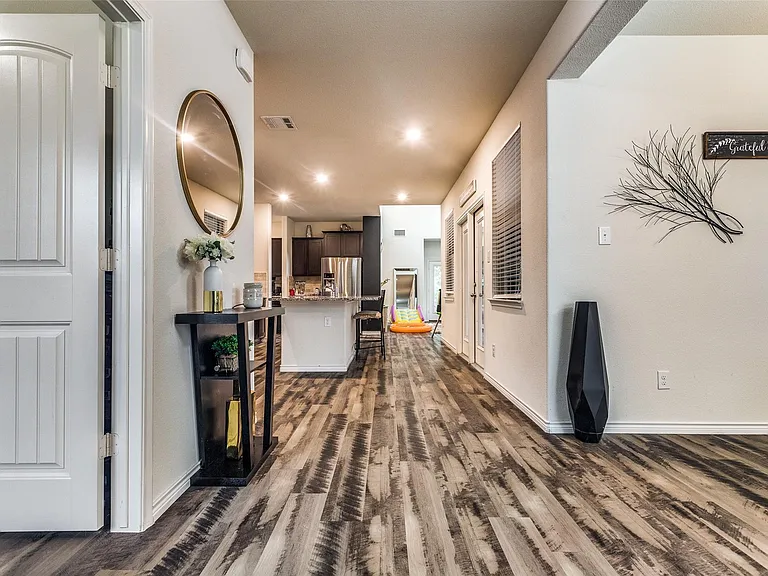 2416 Evening Stone Dr — Photo 4