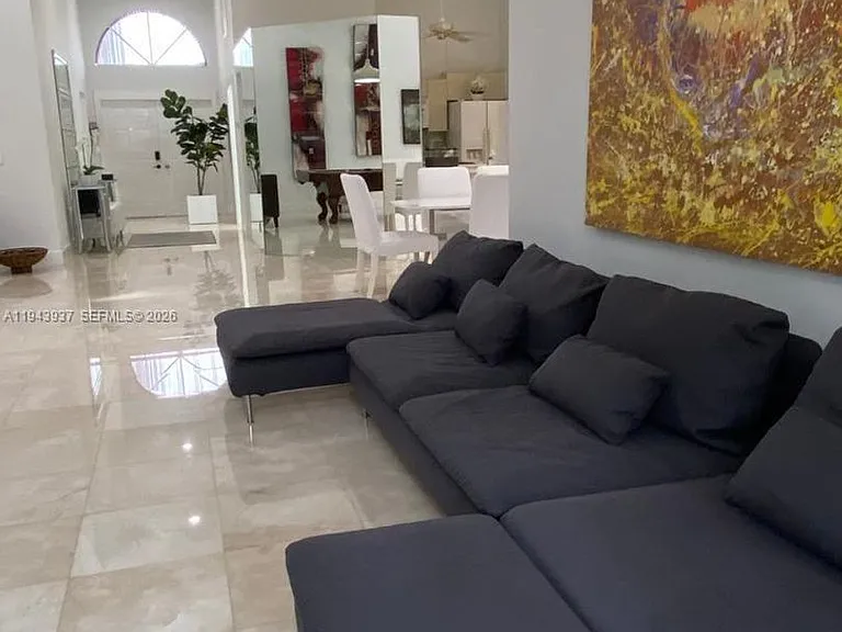 20360 Cozumel Ct — Photo 2