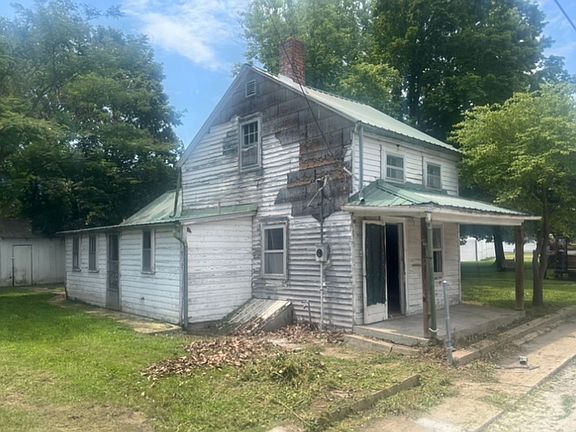 4th image of 804 Market St