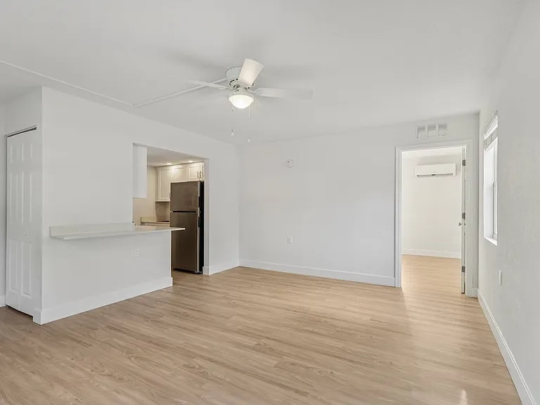 Haven on Canal Apartments — Photo 7