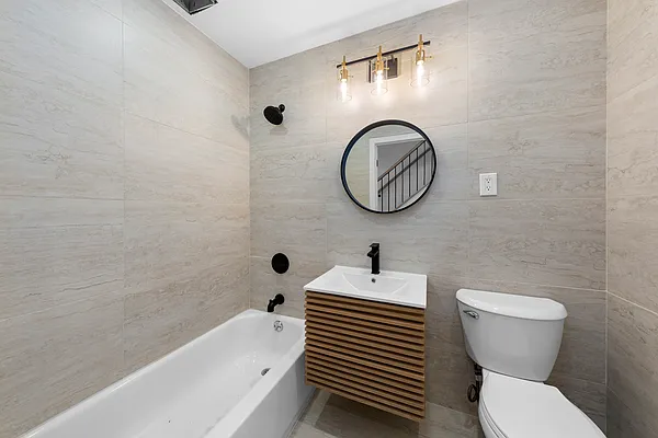 Rented by Friedman Mayer, LREB | media 18