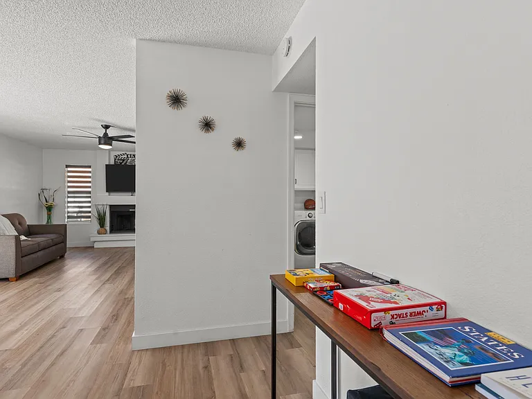 11417 W Orange Blossom Ln — Photo 36