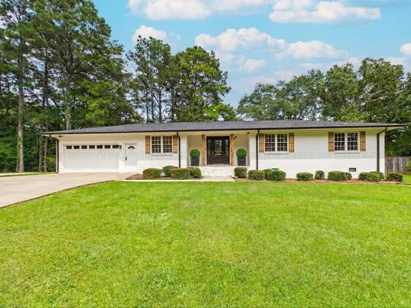 203 Cherokee Cir, Jasper, AL 35501