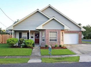 202 E 6th St, Thibodaux, LA 70301