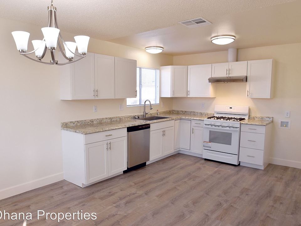 1st image of 3037 Topaz Ln APT D