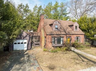 180 Berkshire Ave, Springfield, MA 01109