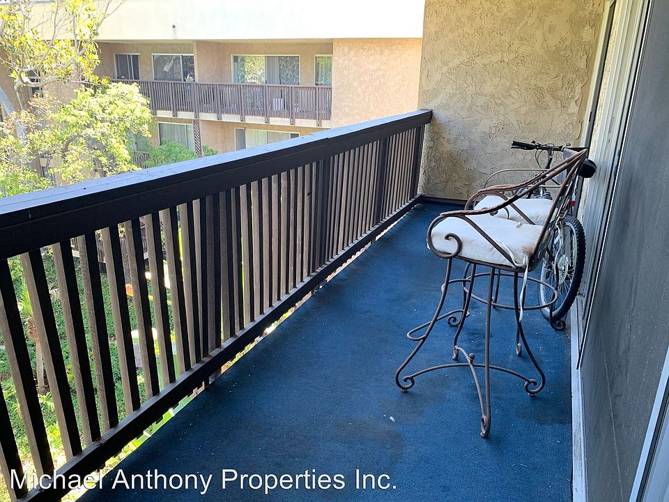 2nd image of 6304 Friars Rd Unit 332
