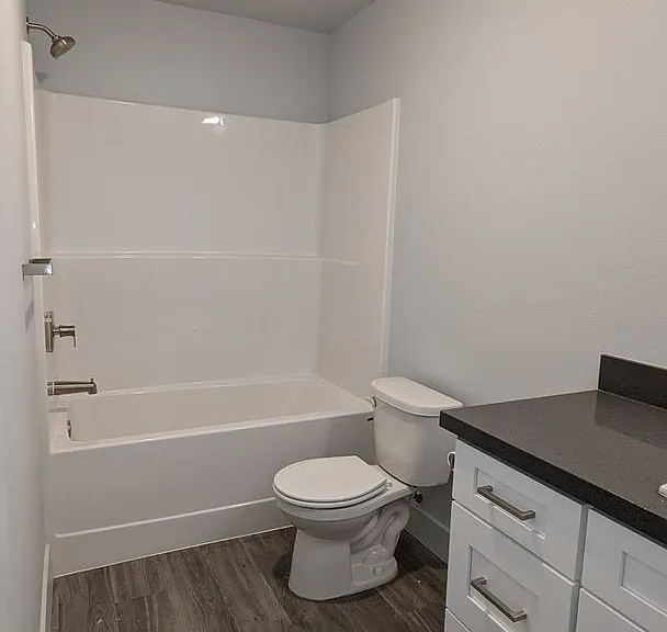 116 & 118 Oak St — Photo 23