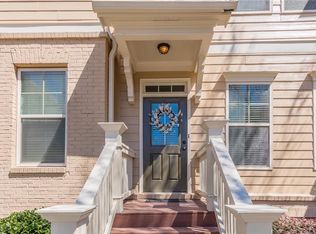 688 Village Field Ct, Suwanee, GA 30024