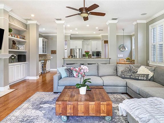 4th image of 10307 Welbeck Ct