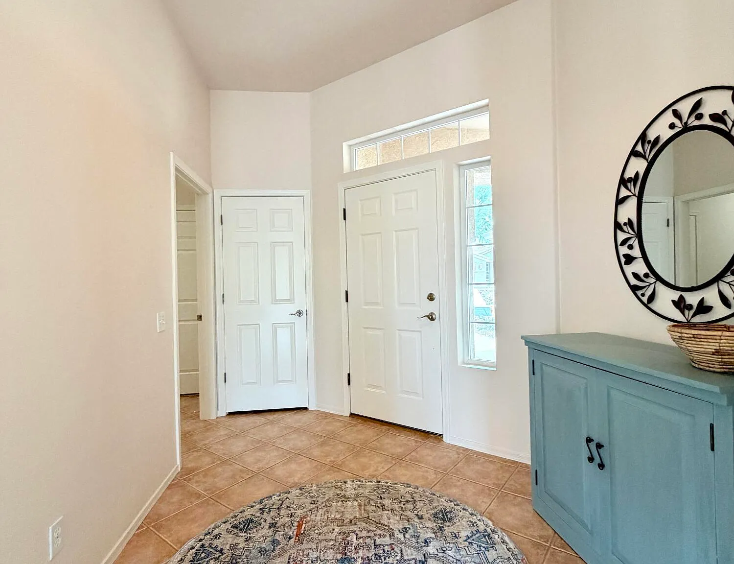 2 bed, 2.0 bath, 1468 sqft, $2,800 — Photo 2