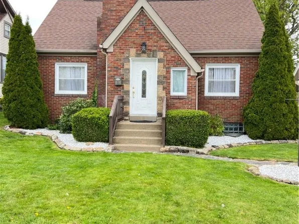 408 Darlington Rd, Beaver Falls, PA 15010