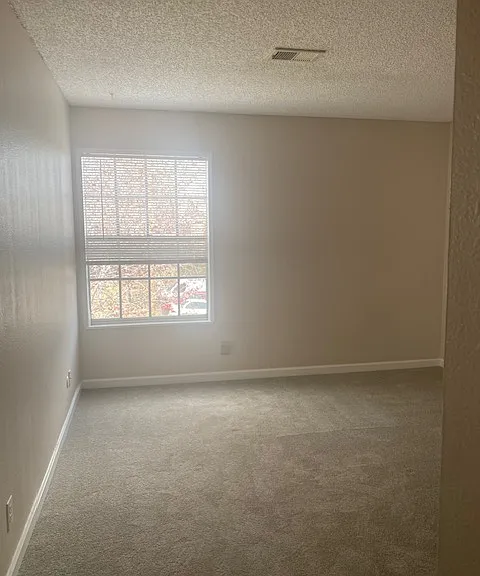 Cottonwood Dr — Photo 7