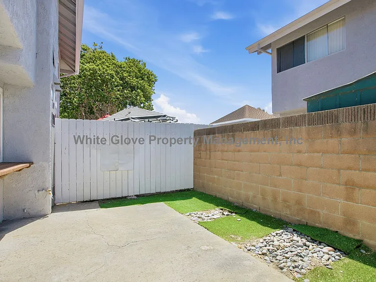 9596 Bickley Dr — Photo 16