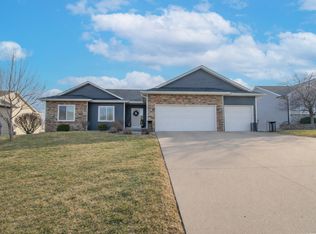 2408 NE 12th St, Grimes, IA 50111