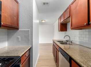 MV on 3rd, Phoenix, AZ 85004