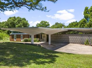 508 Golf St, Grove, OK 74344