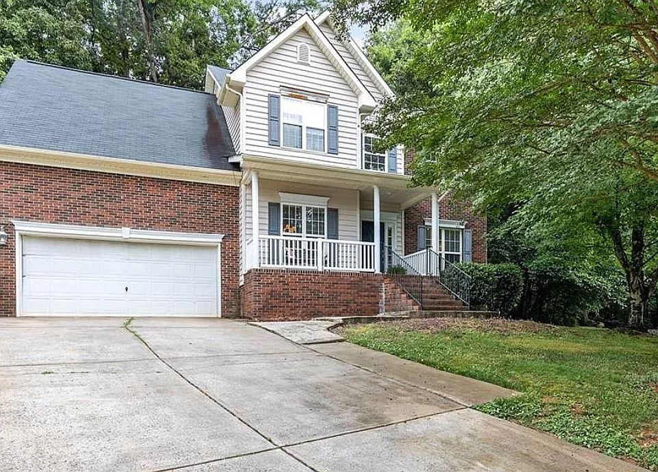1st image of 2804 Colmar Ln