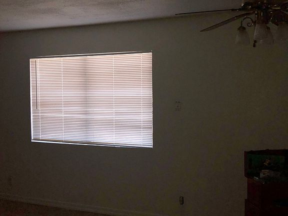 4th image of 118 E Dakota Ave #1