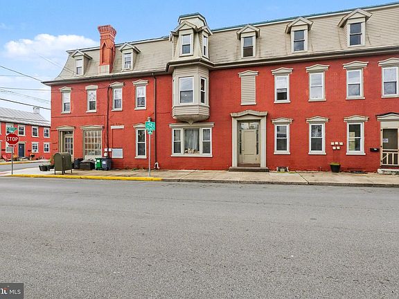 2nd image of 160 N West St