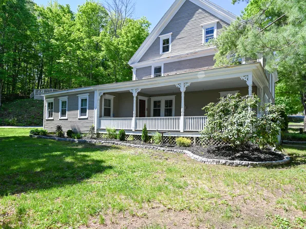 22 High Road, Cornish, ME 04020