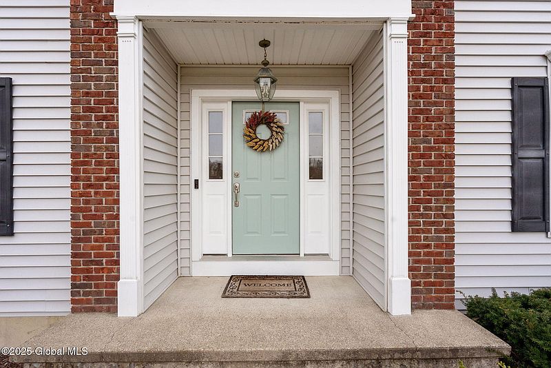 3rd image of 1012 Northwood Court