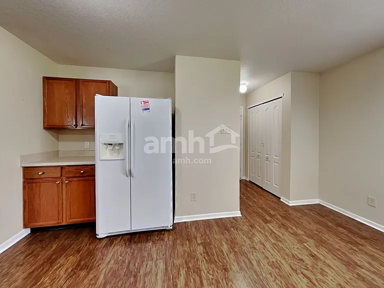 8465 Wanda Lake Dr — Photo 5