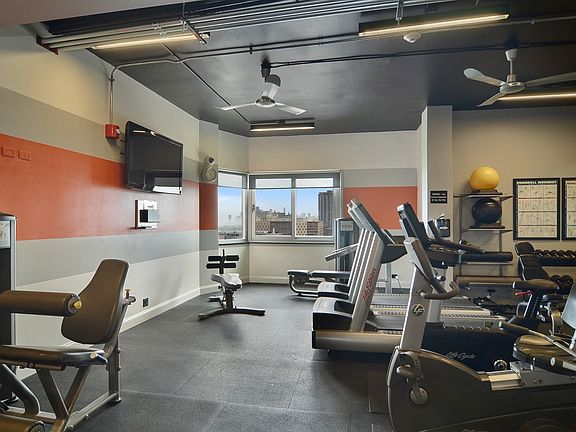 4th image of 4170 N Marine Dr APT 17G