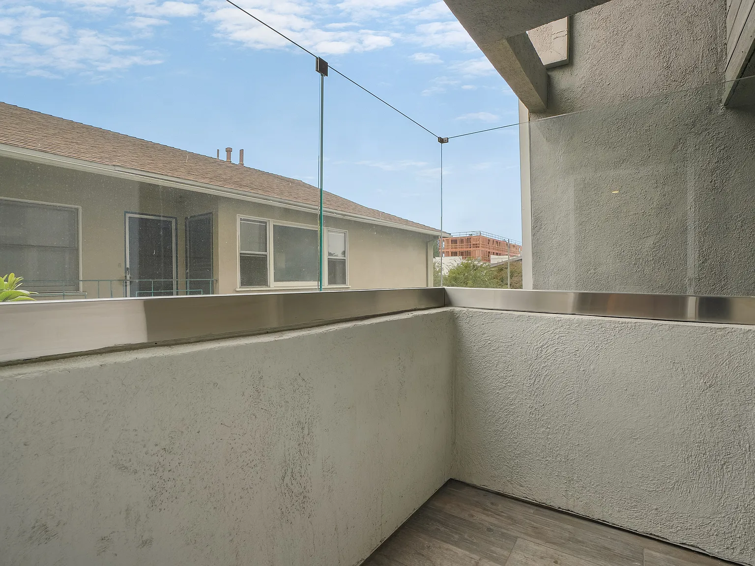 2 bed, 775 sqft, $2,846 — Photo 3